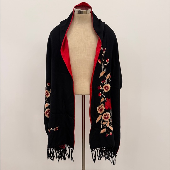 Express Accessories - Y2K Express Wool/Satin Shawl